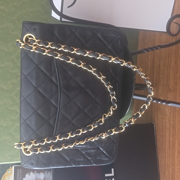 Chanel CC Matalasse Full Flap Shoulder Bag - Picture 6 of 13